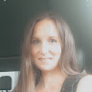 Meet your Posher, Bronwyn